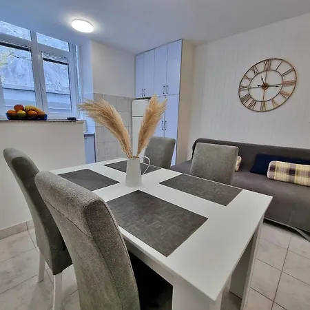 Anka Apartamento